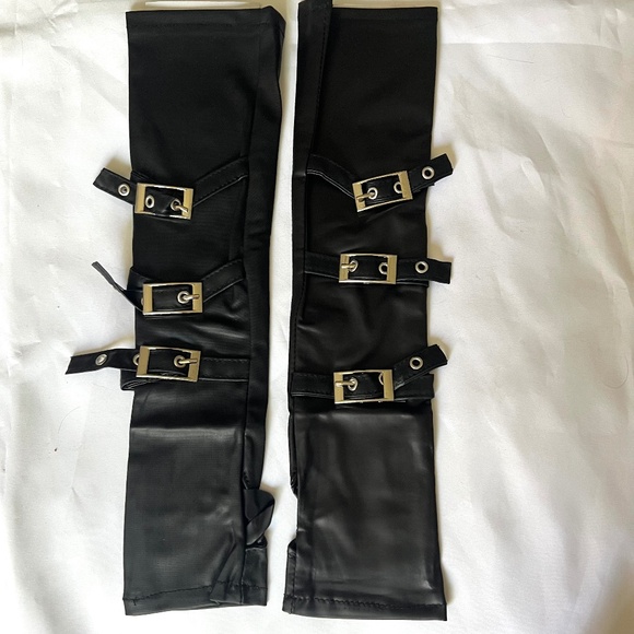 Dark Side Faux Leather Arm Warmers with Buckle Straps (NEW) Halloween Cosplay - Picture 4 of 7